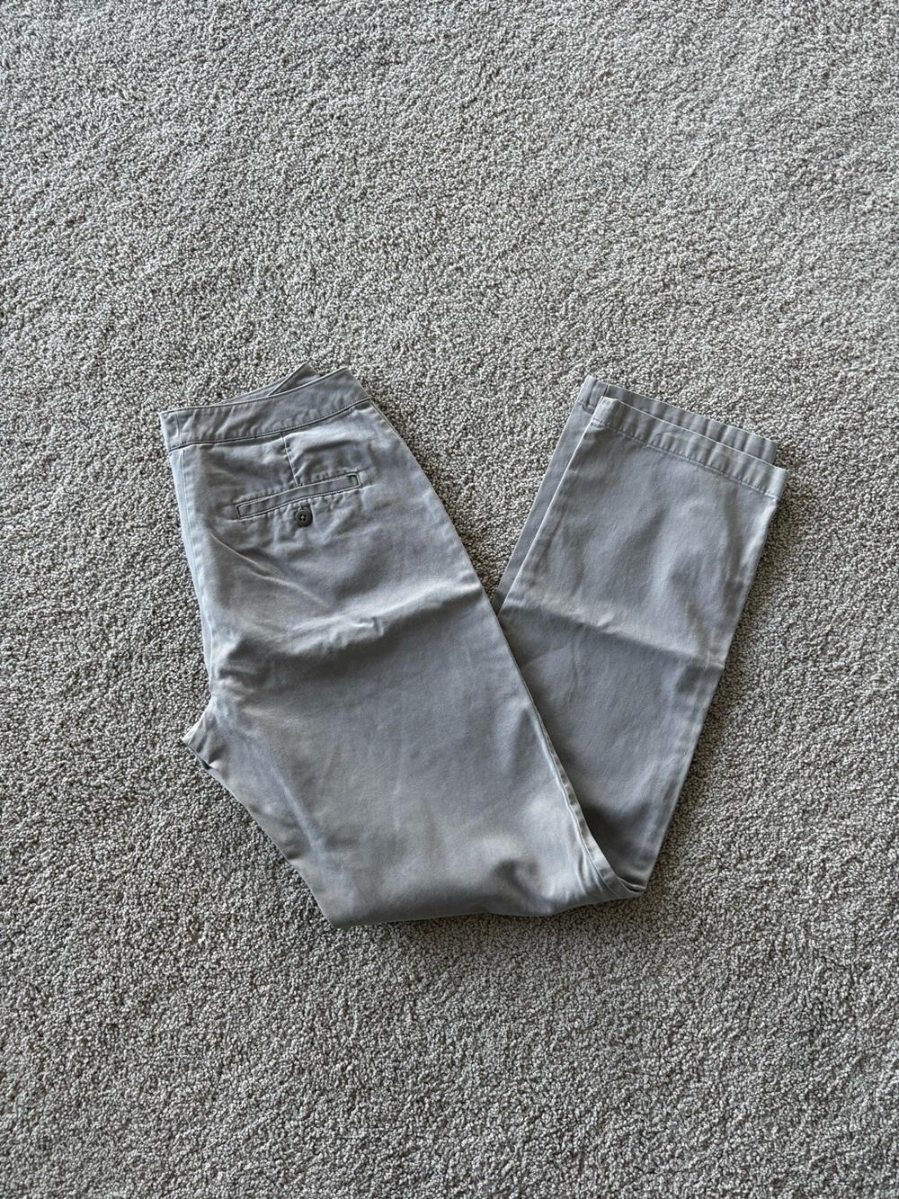 GAP Khaki Pants - Classic Fit